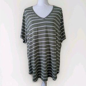 Old Navy Luxe Tee XXL Green White Stripe V Neck Short Sleeve Soft Stretch